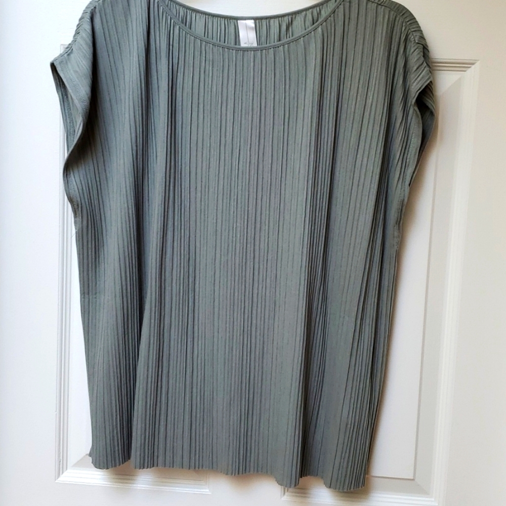 Woman's Top